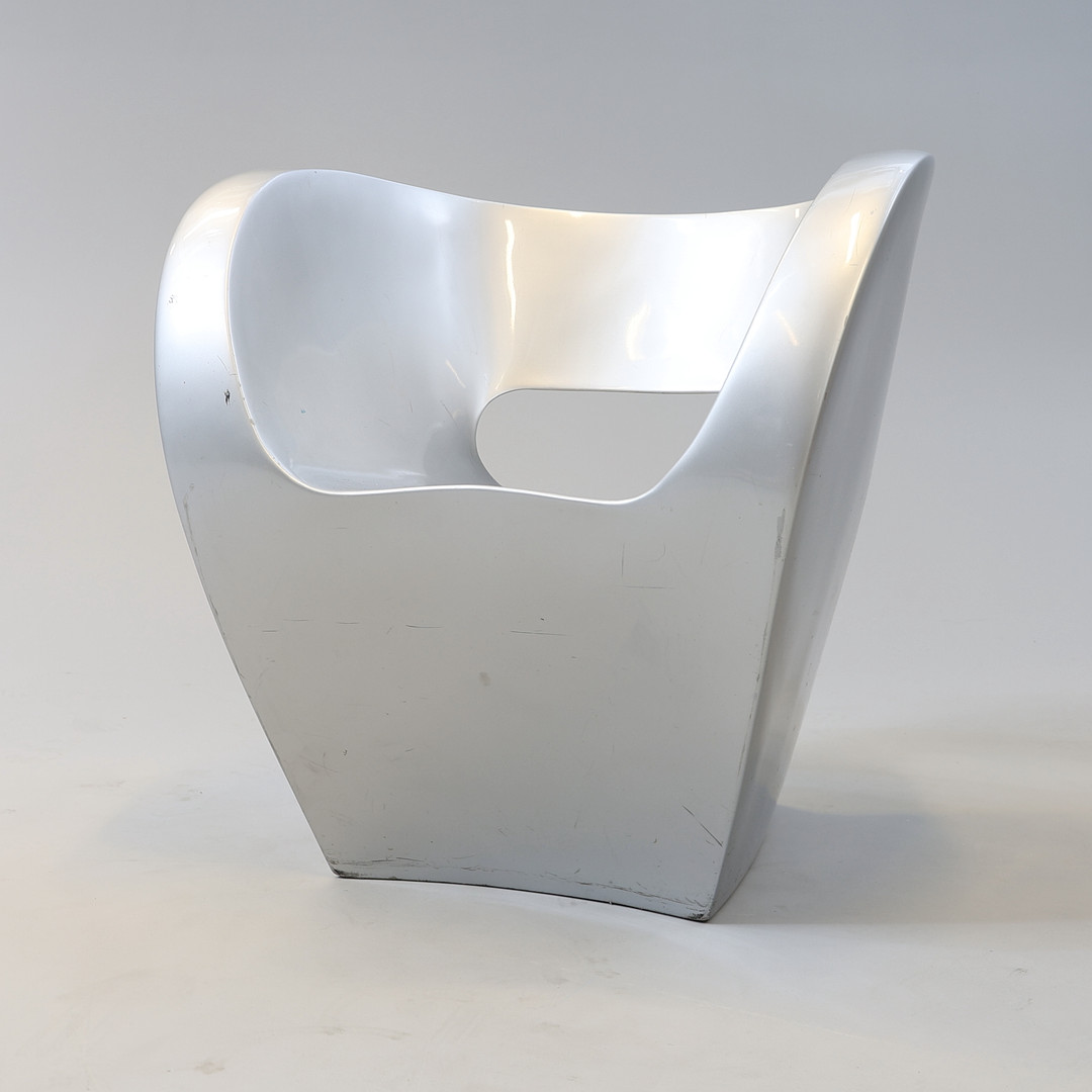 RON ARAD. Fåtölj, "Victoria and Albert Collection", plast, Moroso, Italien.