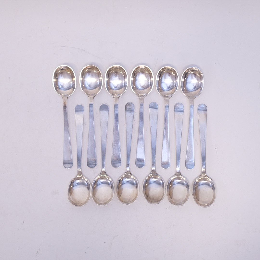 WIWEN NILSSON. KAFFESKEDAR, SILVER, 12 STYCKEN.
