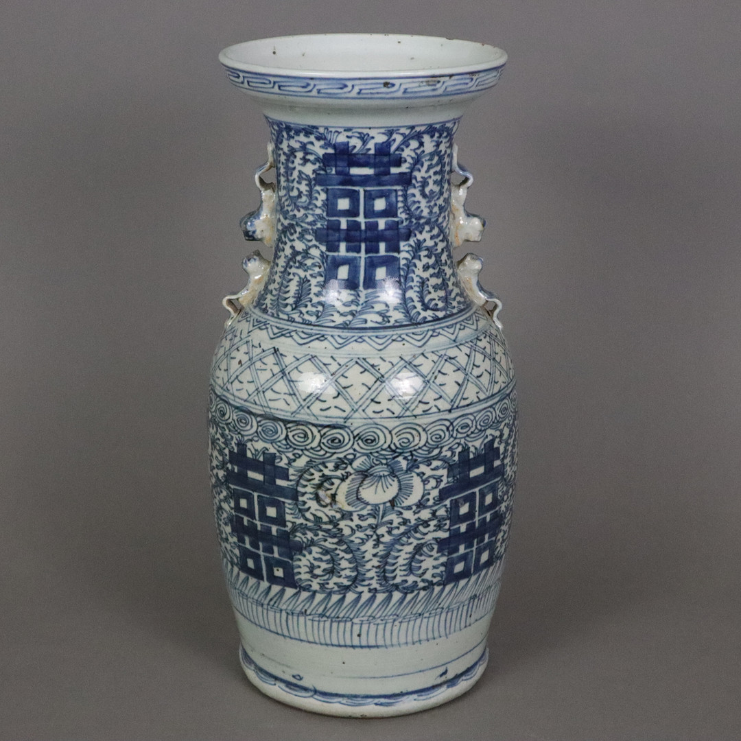 Blau-weiße Balustervase - China.