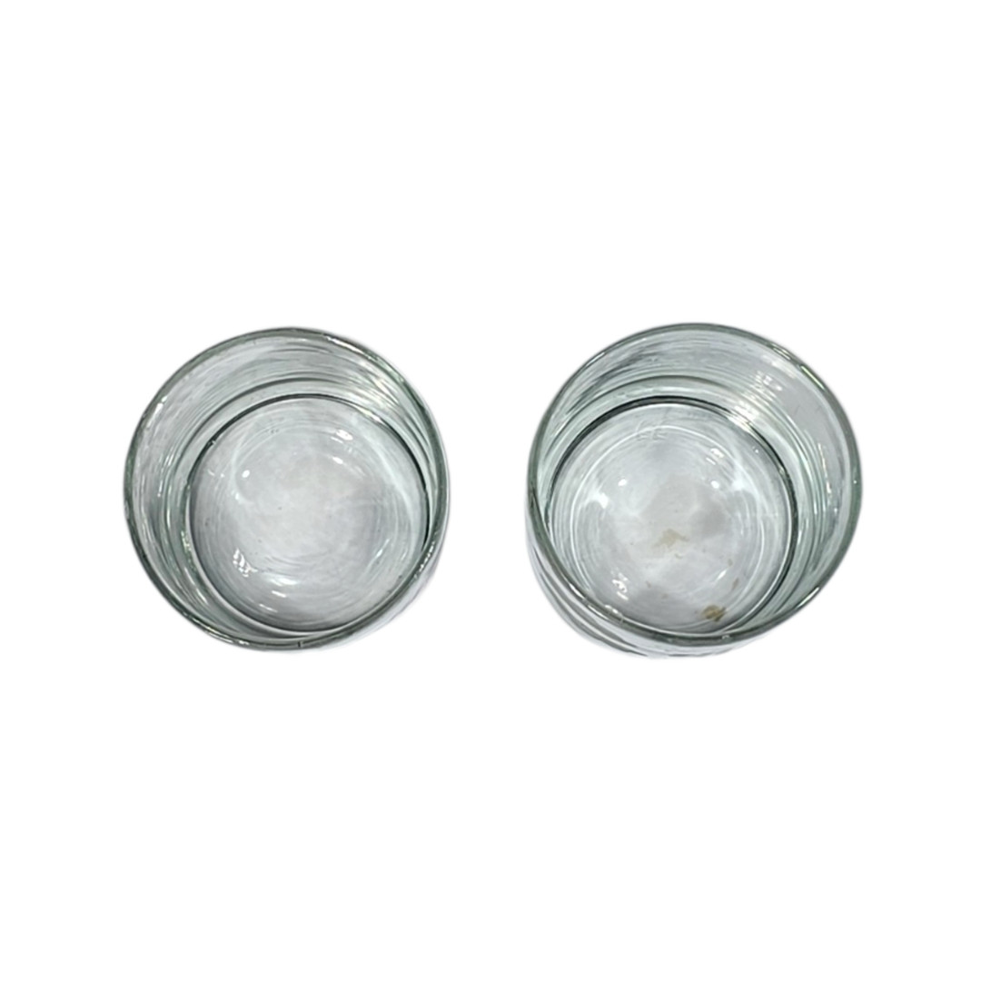 Pareja de vasos en Cristal de La Granja, mediados del siglo XIX.