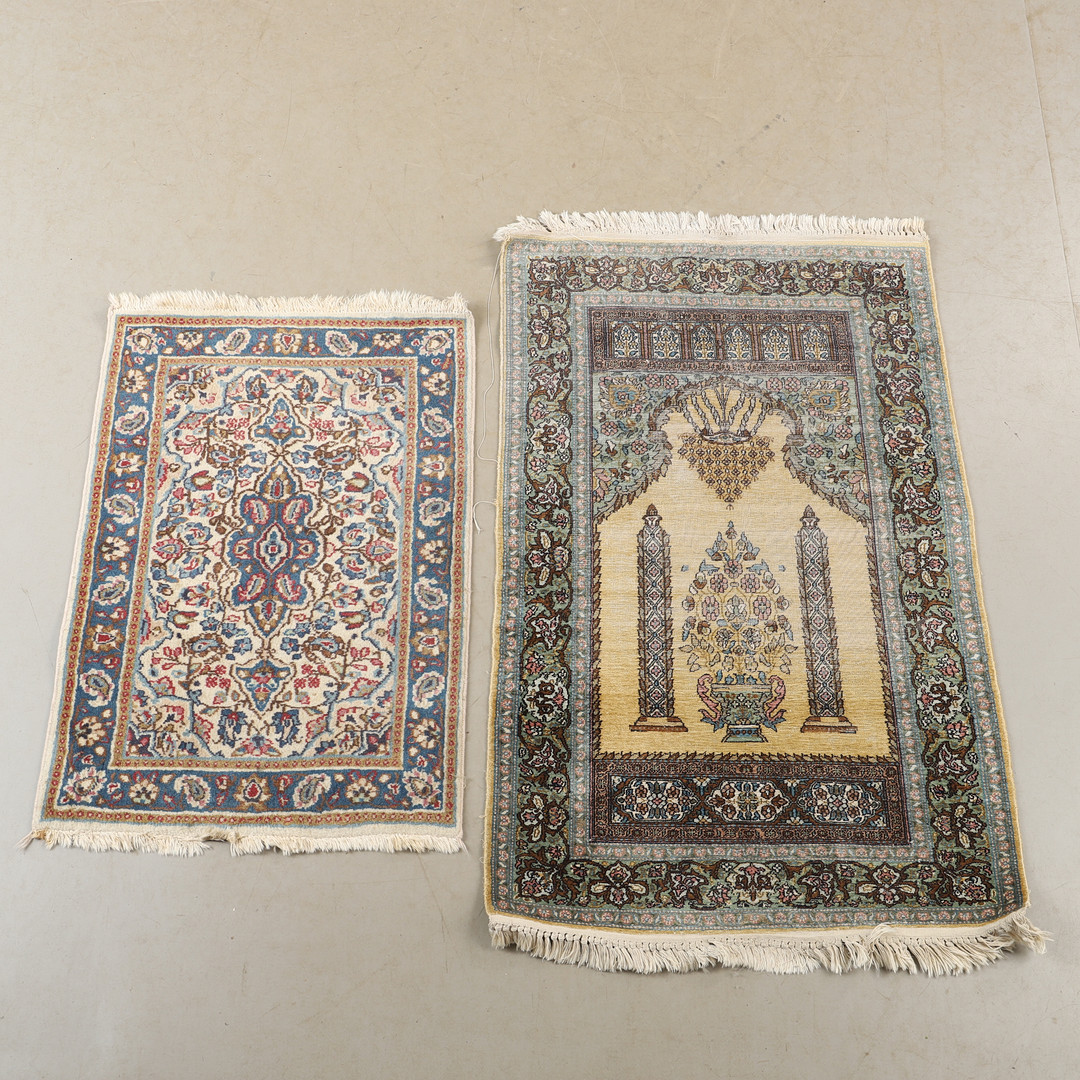 MATTOR, 2 stycken, orientaliska.