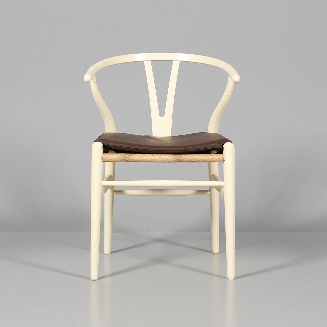 HANS J WEGNER. STOL, "Y-stolen", Carl Hansen & Søn, Danmark.