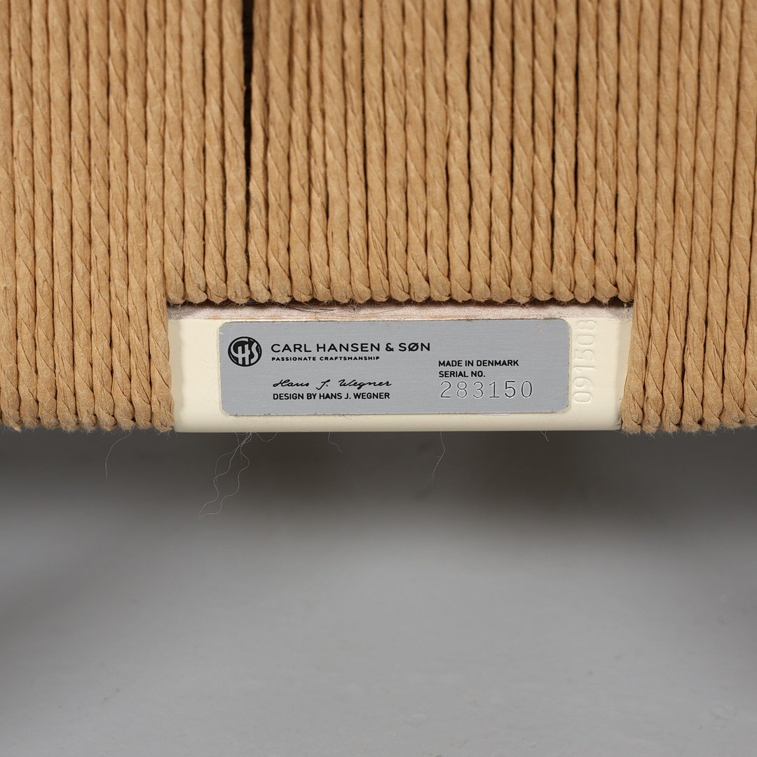 HANS J WEGNER. STOL, "Y-stolen", Carl Hansen & Søn, Danmark.