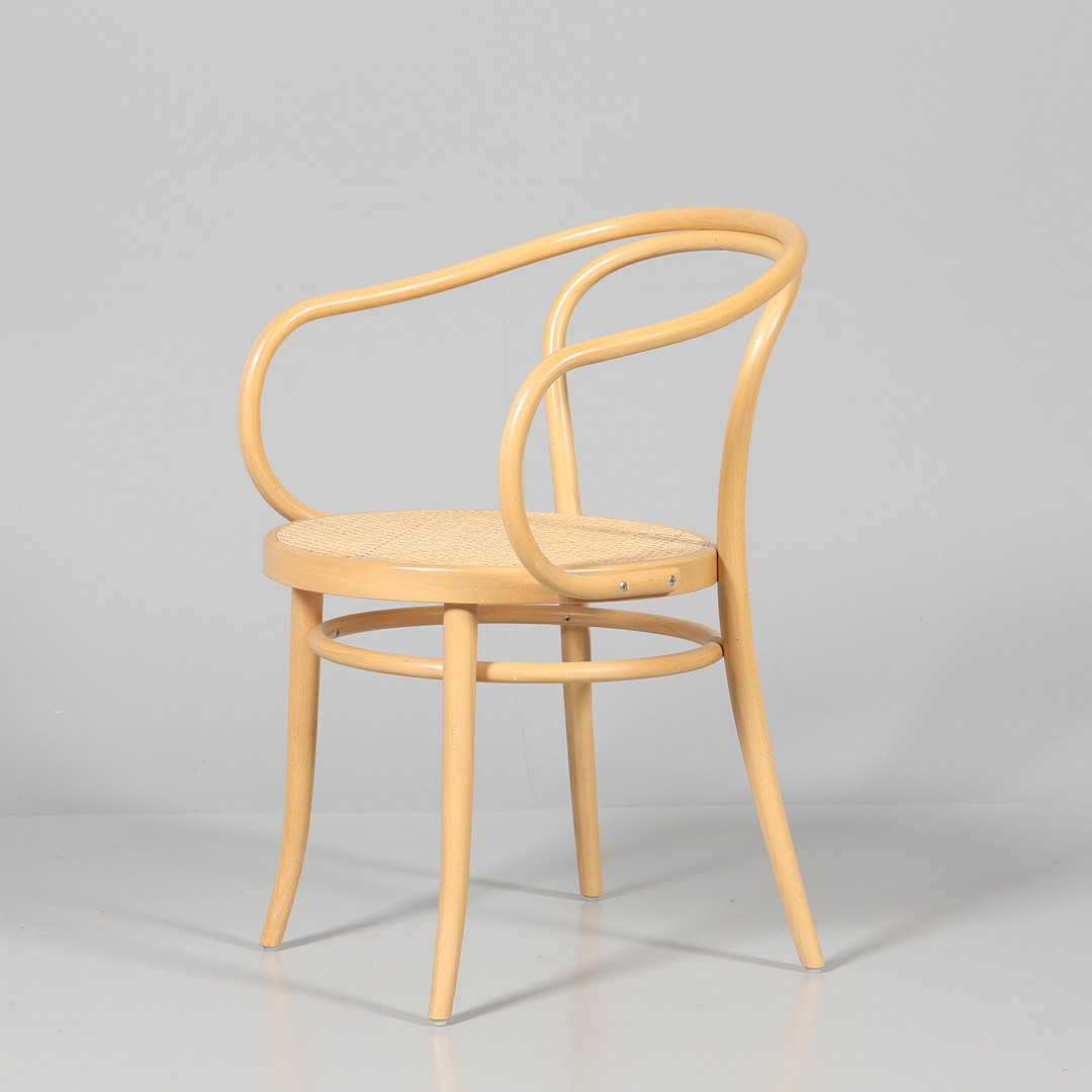 MICHAEL THONET. KARMSTOL, "No 30", Ton.