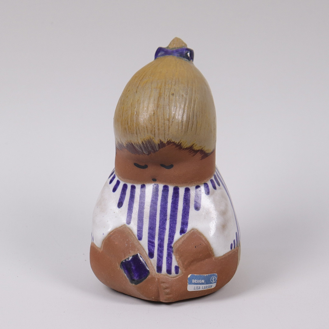 LISA LARSON. Gustavsberg, "Johanna", ur serien "Larsons ungar", stengods.