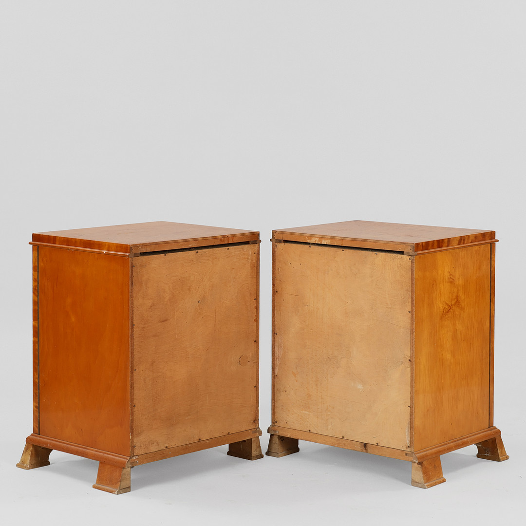 Et par sengeborde, birk og teak, art deco, 1930/40'erne (2).