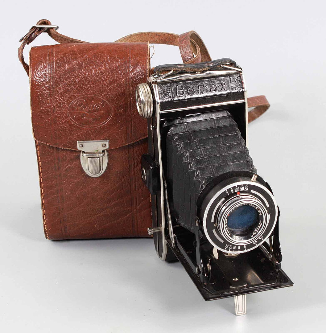 ALTE ROLLFILM KAMERA.