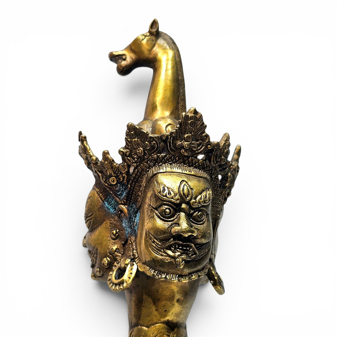 Kartika Phurba. Cuchillo tibetano en bronce.