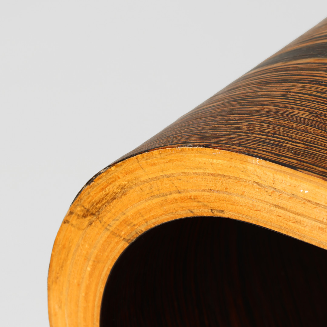 Par moderne sideborde / sengeborde af wenge. (2).