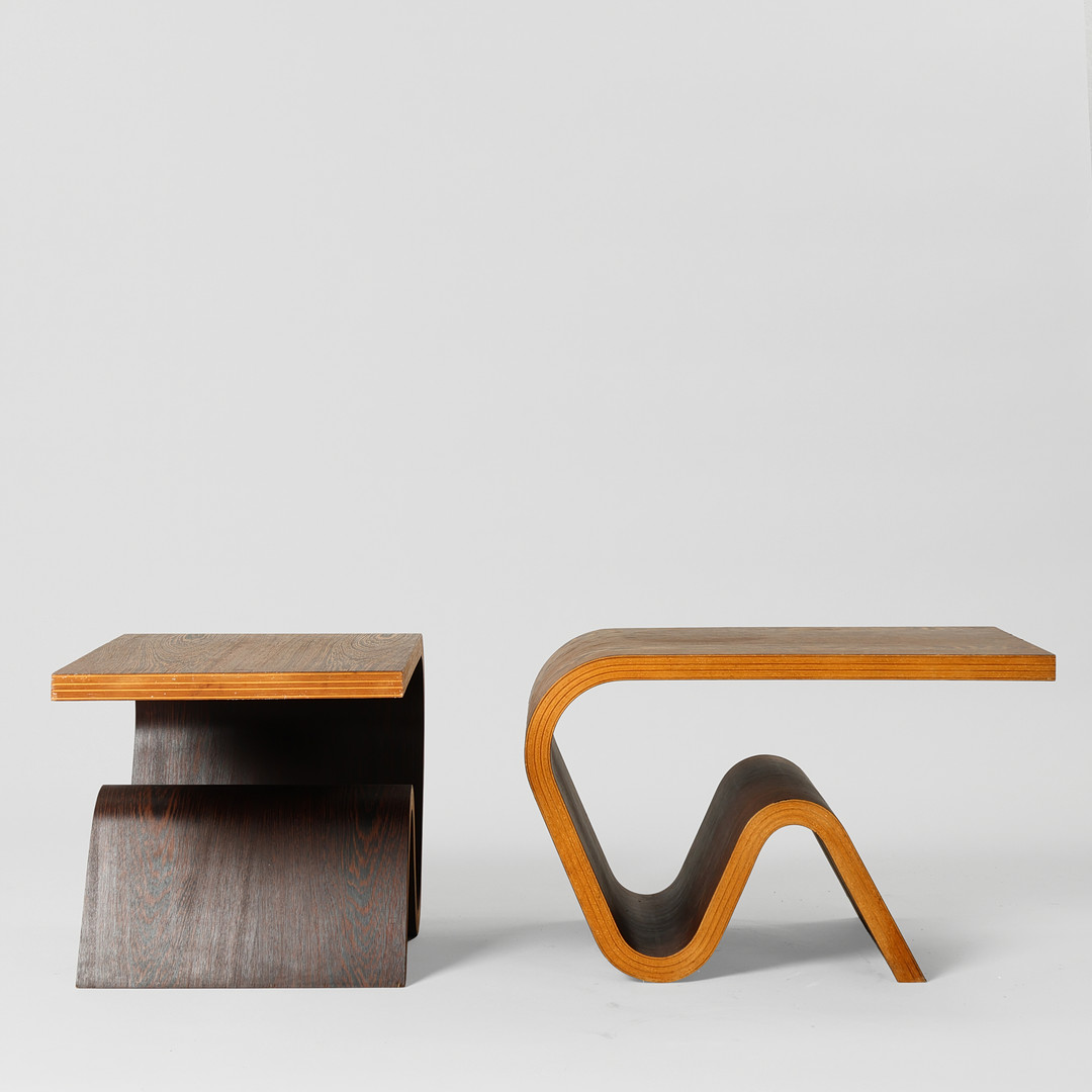 Par moderne sideborde / sengeborde af wenge. (2).