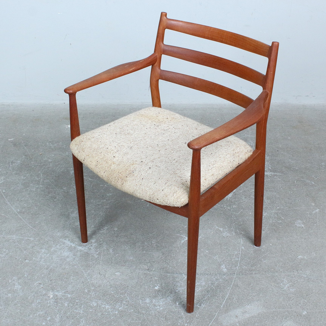 ARNE VODDER. für France & Søn, Armlehnstuhl, Teak, Stoff, 1970er.