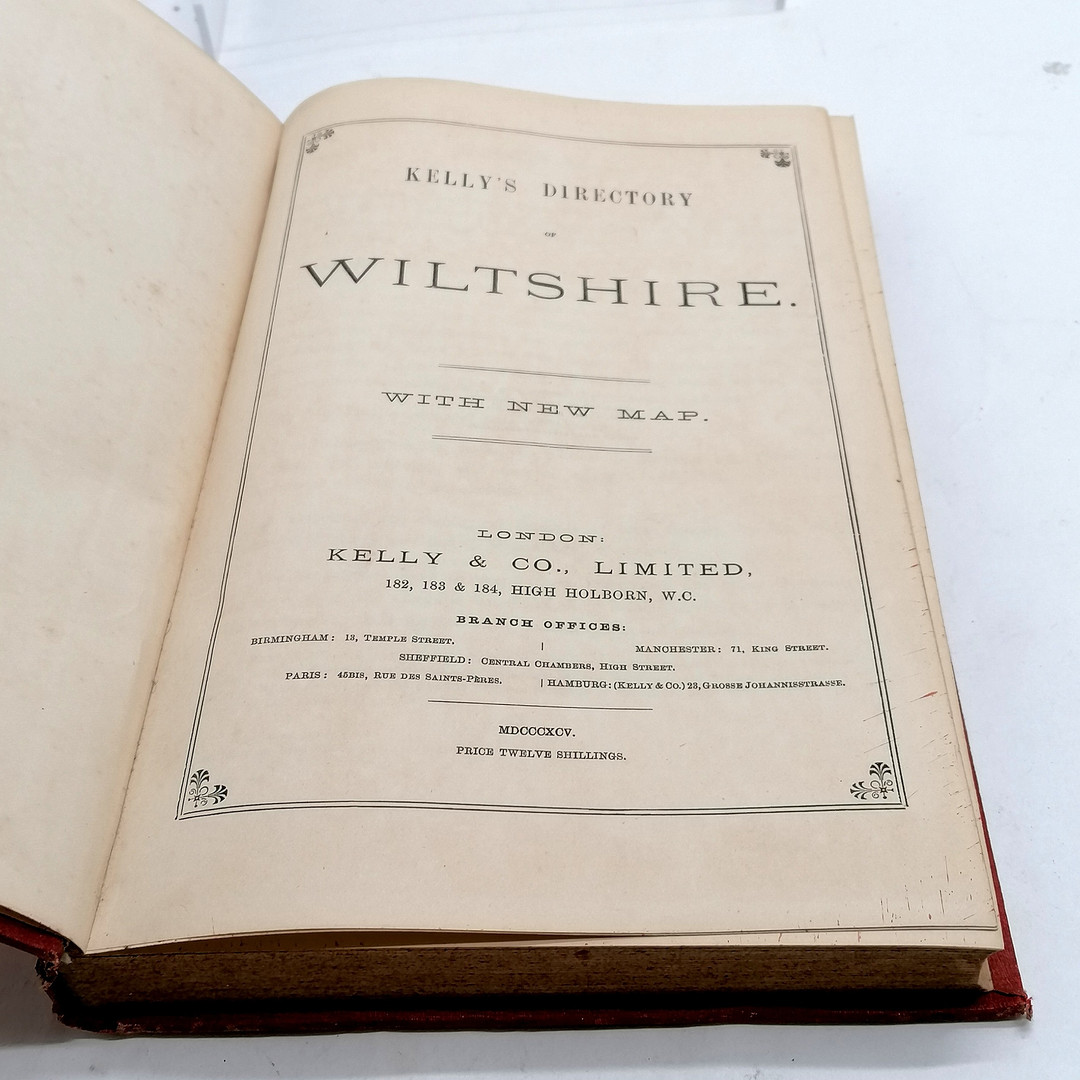 1895 KELLY'S DIRECTORY OF WILTSHIRE T/W ANTIQUE 'THE LIFE OF OUR LORD AND SAVIOUR JESUS CHRIST'.