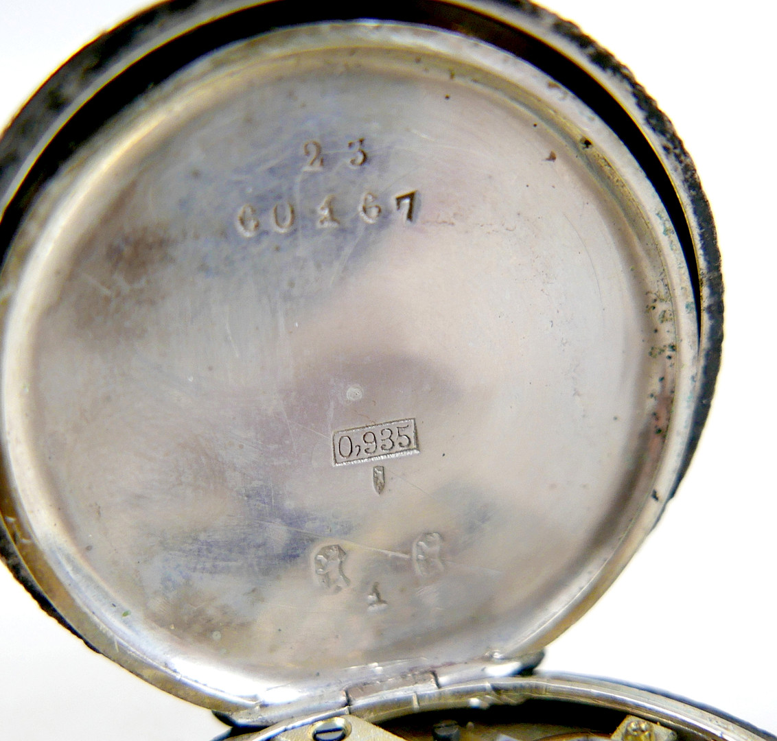 A 935 SILVER CASED SWISS LADY'S POCKET WATCH.