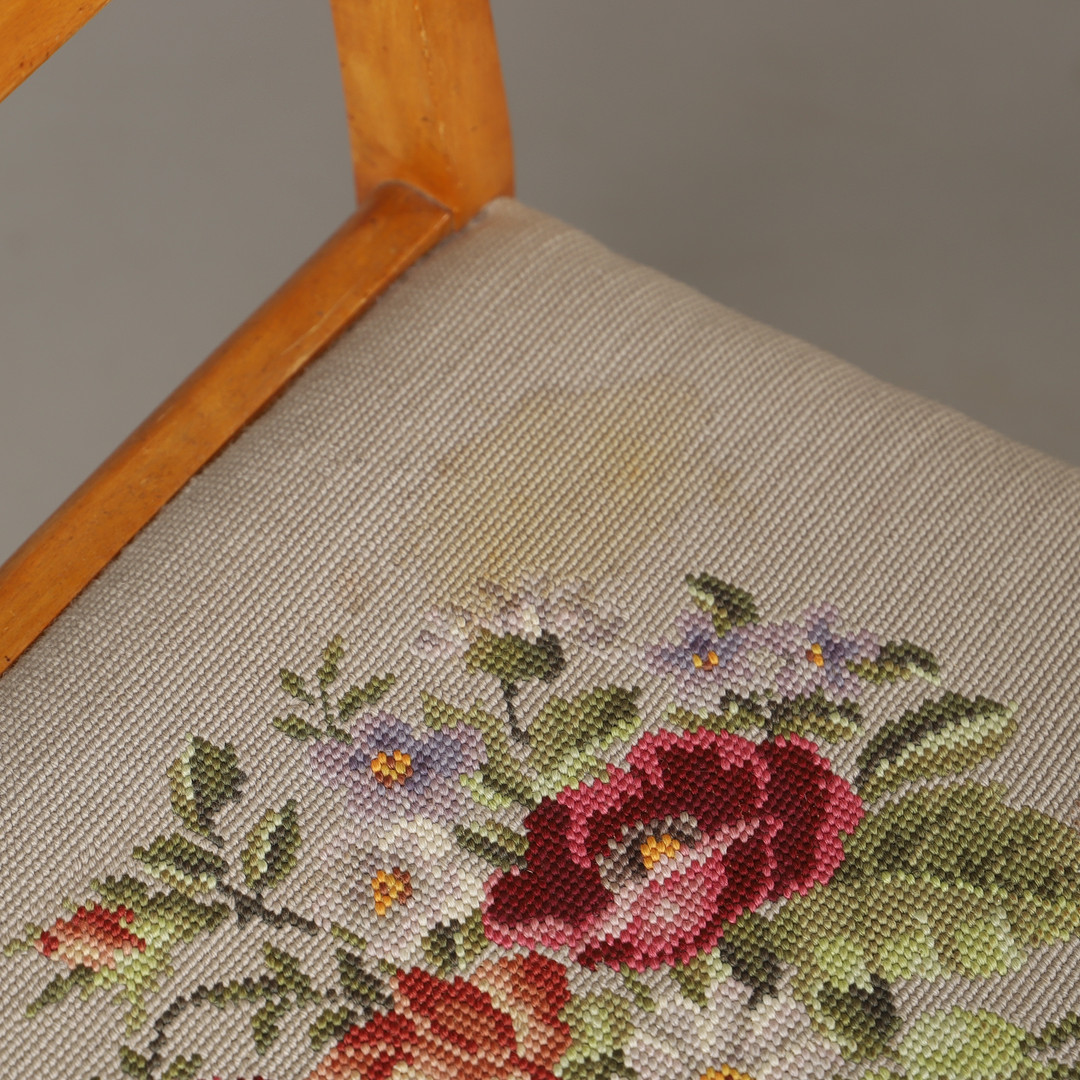 STOLAR, 6 stycken, mahogny, björk m.m, 1900-tal.