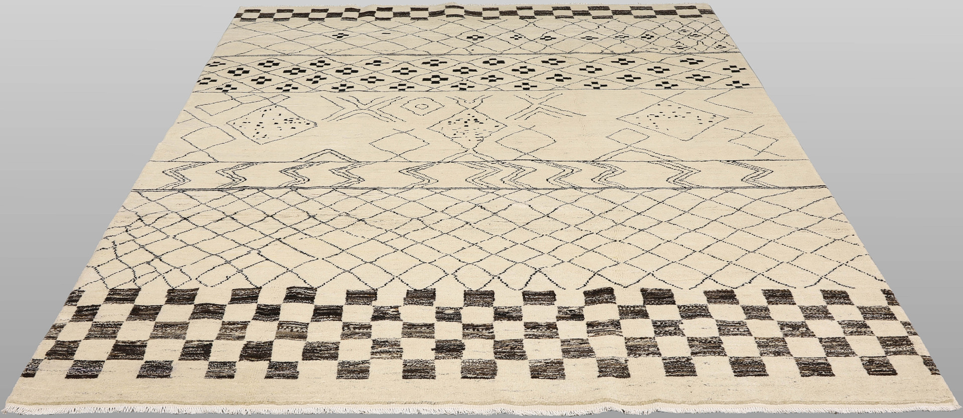 MATTA. Marocko, 295 x 201 cm.