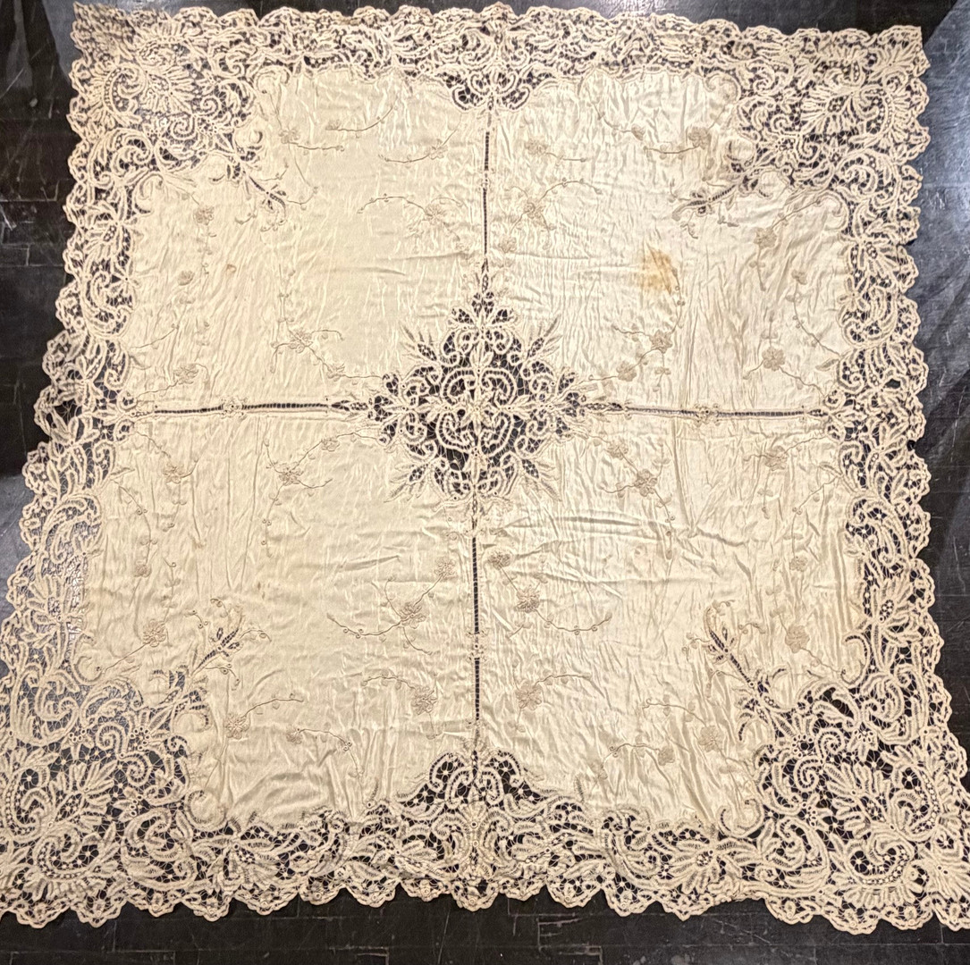 Modernist silk satin and lace tablecloth, early 20th Century.