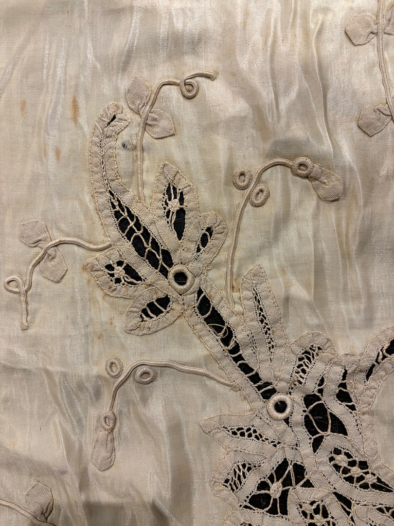 Modernist silk satin and lace tablecloth, early 20th Century.