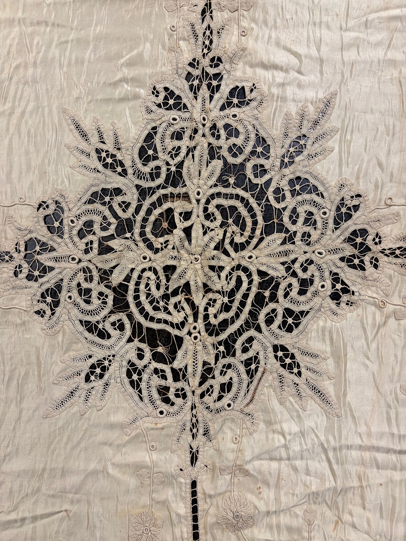 Modernist silk satin and lace tablecloth, early 20th Century.