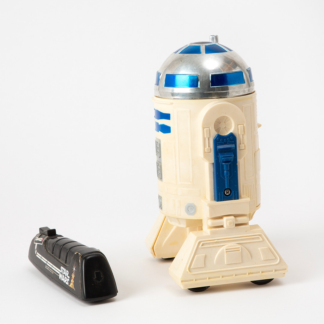 KENNER. "R2-D2" från Star Wars, robot, fjärrstyrd, plast, 1970-tal.