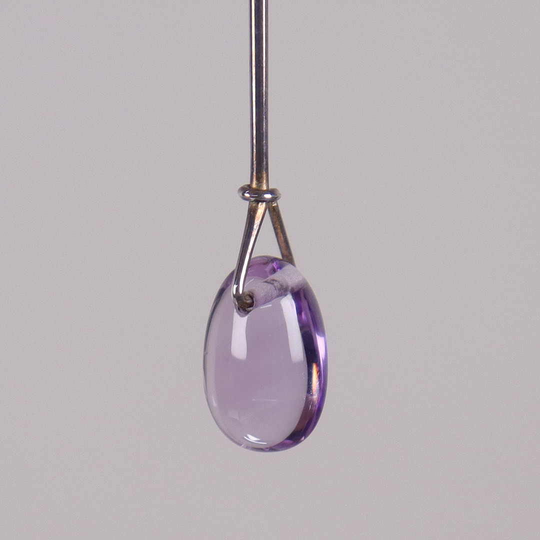 VIVIANNA TORUN BÜLOW-HÜBE. "Dew Drop" för Georg Jensen, Danmark, örhängen i silver med ametister.