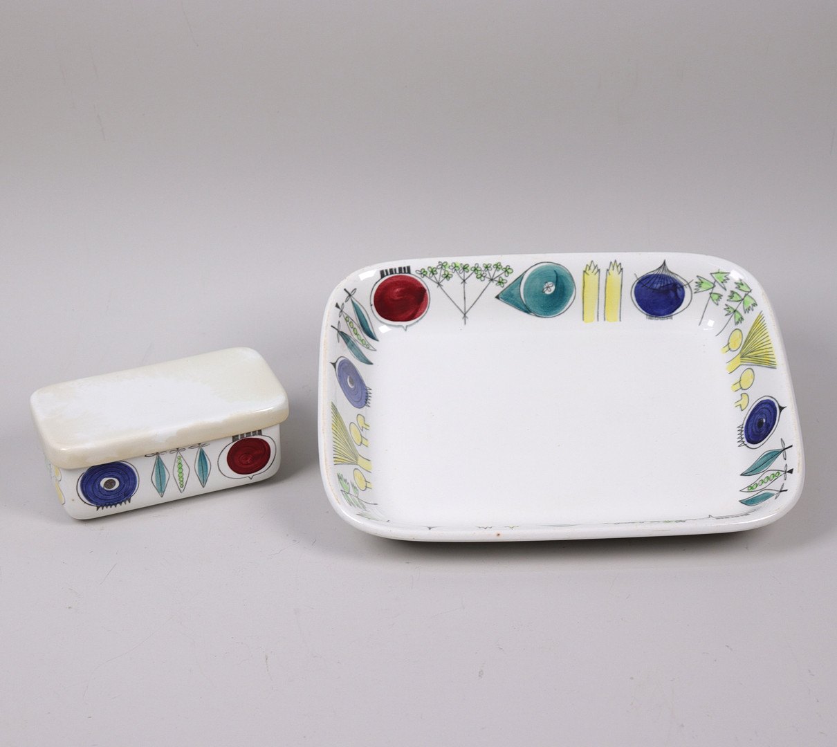 MARIANNE WESTMAN. "Picknick", Rörstrand, fat och smörask, 1950-tal.