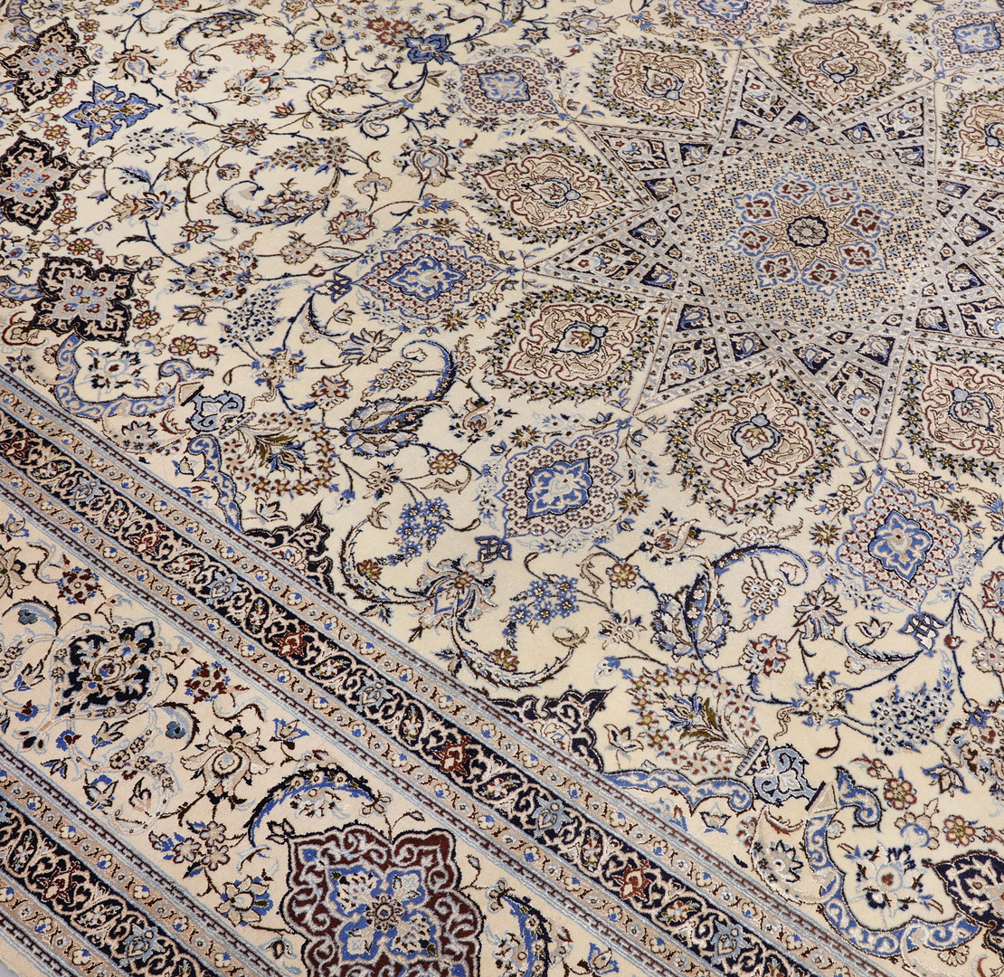 MATTA. Nain part silk, s.k 6LAA ca 1.000.000 knutar/kvm, 364 x 259 cm.