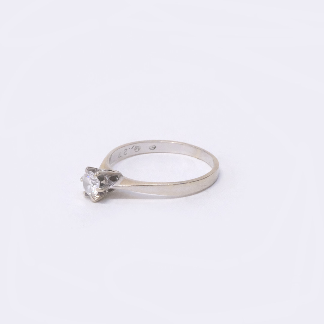 SOLITÄRRING MED DIAMANT, 0,27CT, 18K VITGULD.