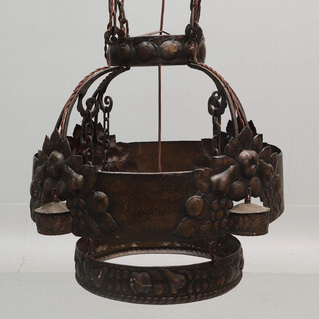 TAKLAMPA, koppar, jugend, 1900-talets första kvartal.