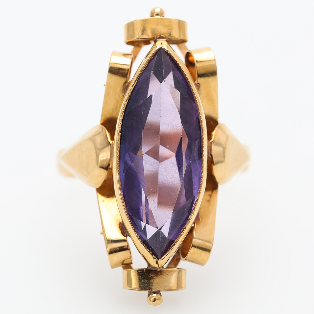 RING, 14 k guld, syntetisk safir.