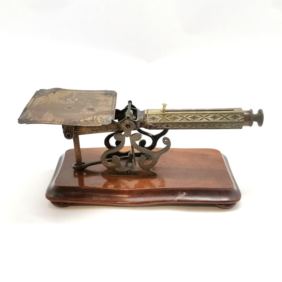 ANTIQUE S TURNER PATENT WEIGHING SCALES.