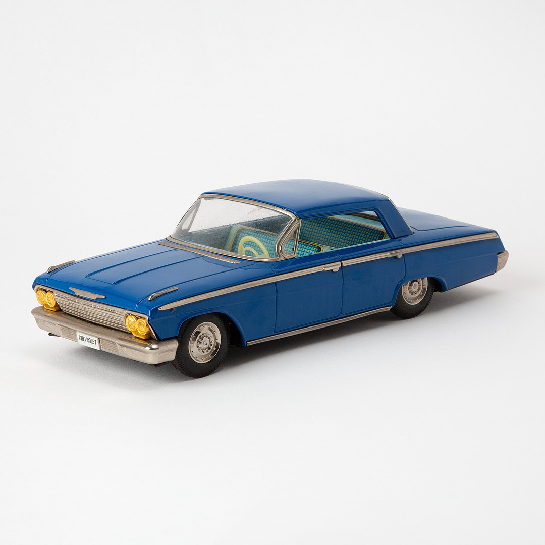 ATC. "Chevrolet", 1963 års modell, friktion, litograferad plåt, Japan, 1960-tal.