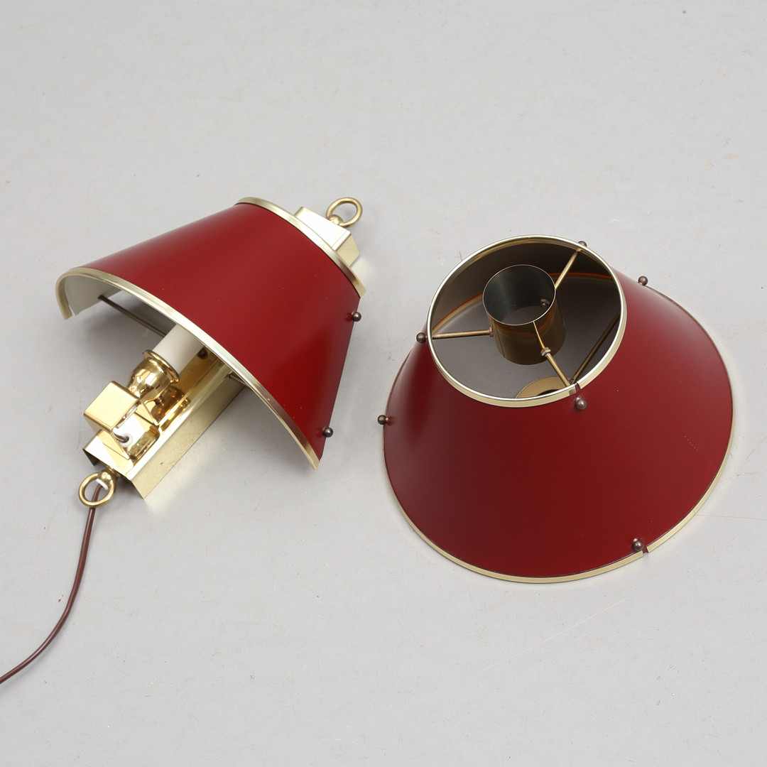 VÄGGLAMPA, mässing, engelsk stil, Boréns samt extra skärm till bordslampa.