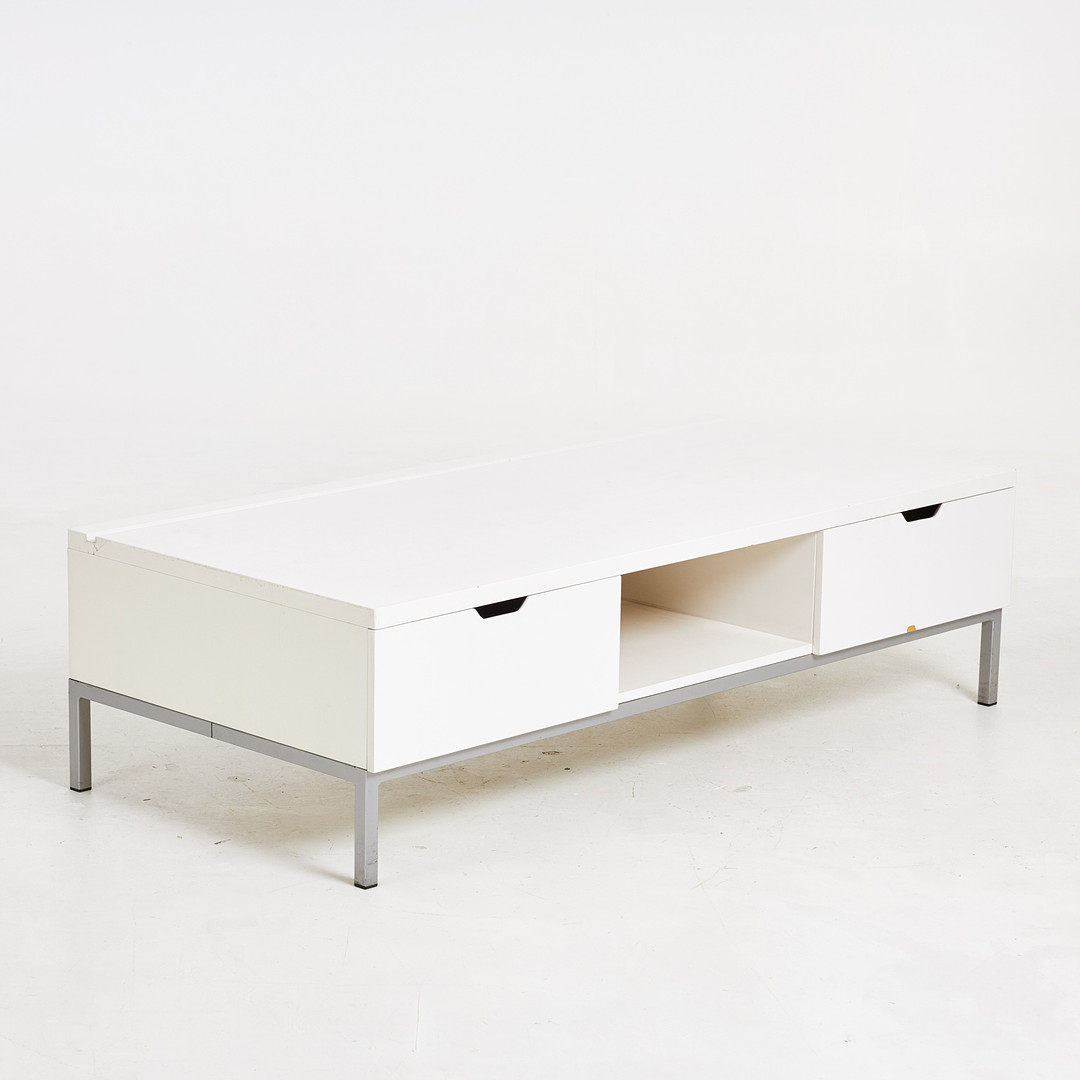 SIDEBOARD, vitlackerad mdf på lackerad metallställning, 2 lådor, specialritat för kontor av Anders Runerheim.