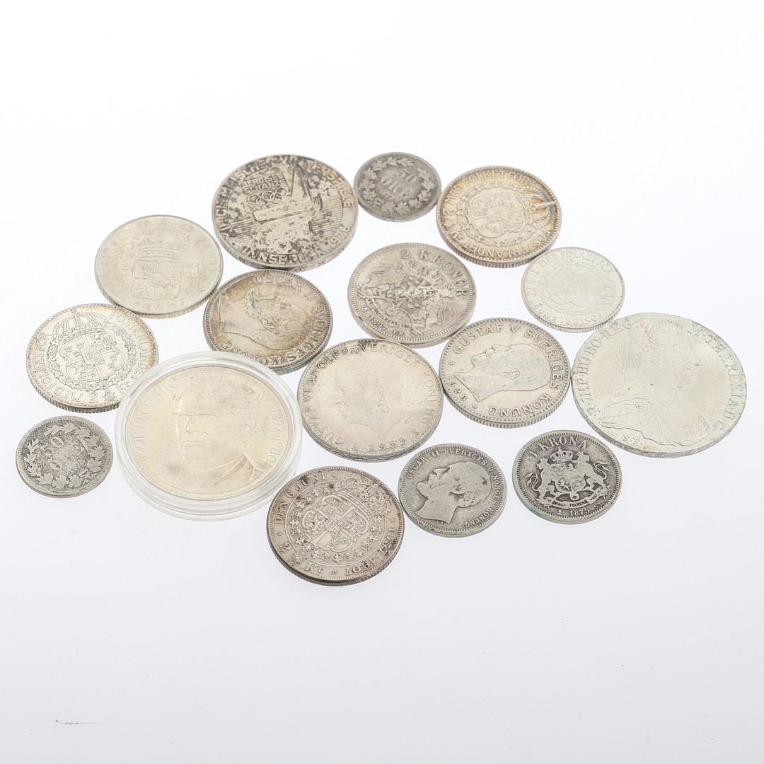 DIVERSE MYNT, silver.