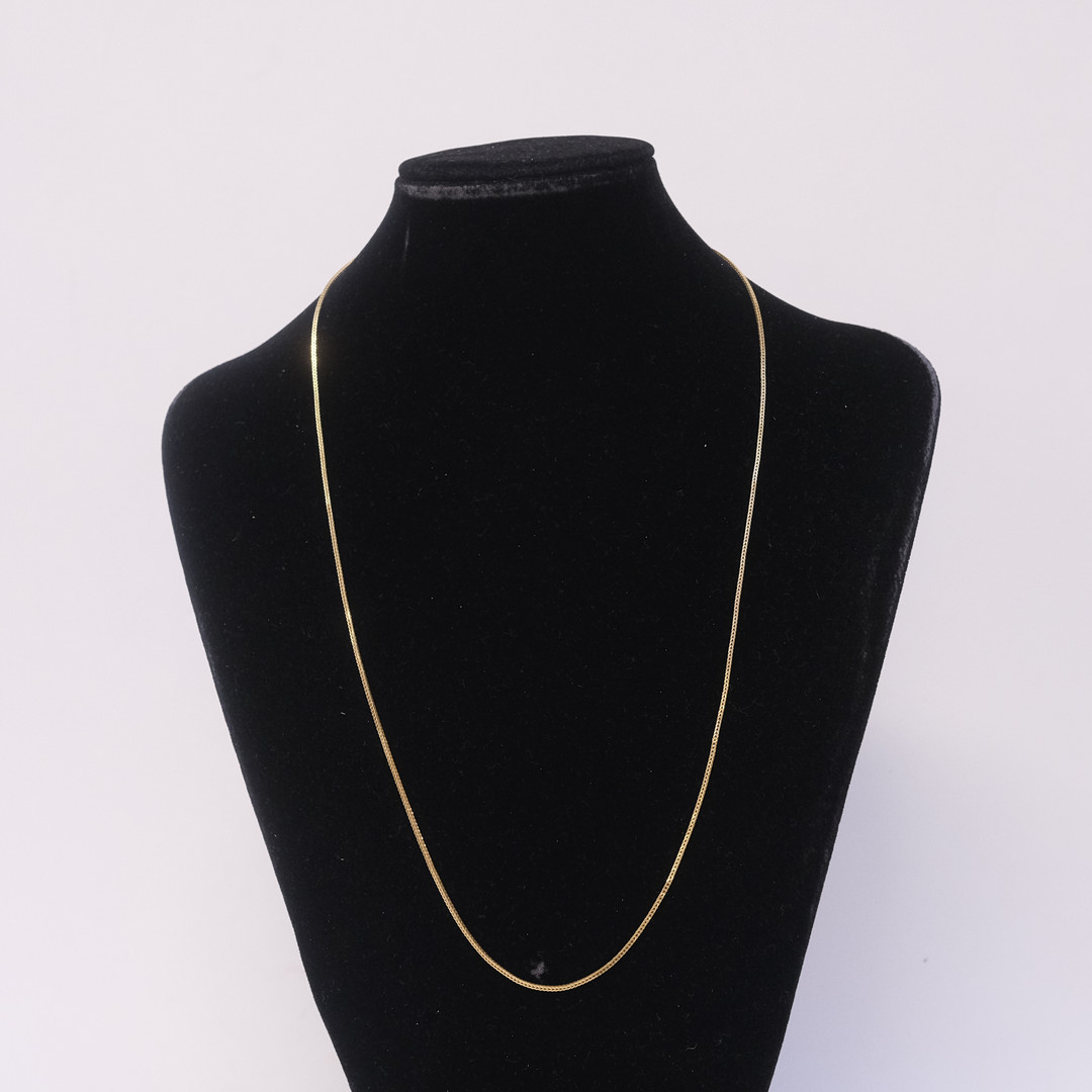 COLLIER, RÄVSVANS, 18K GULD.
