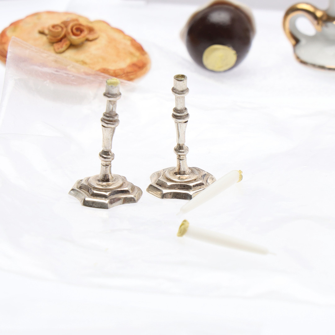 SILVER DOLLS HOUSE MINIATURES AND OTHERS.