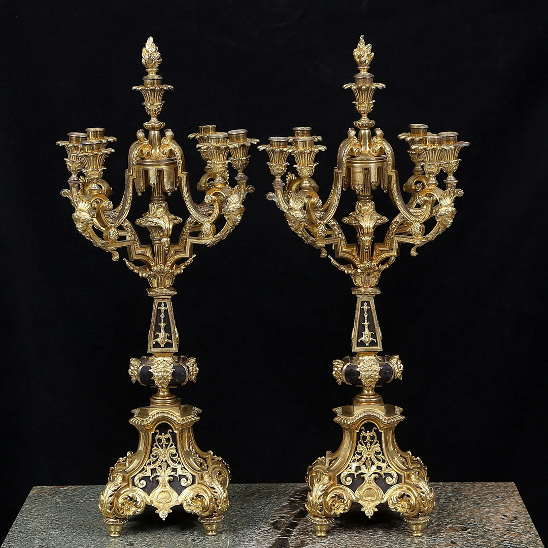 KANDELABRAR, 1 par, Louis XVI-stil, Napoleon III, patinerad metall.