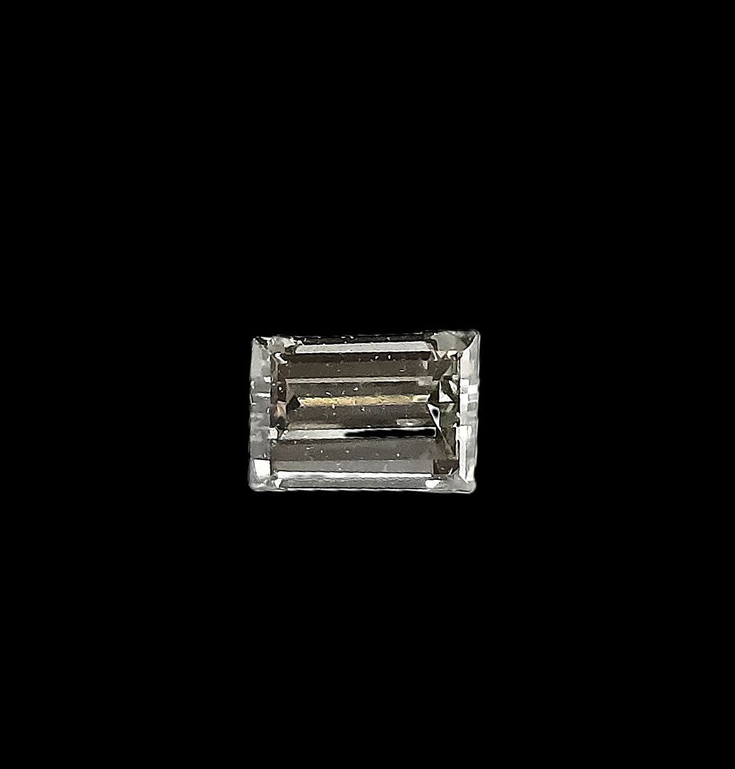 Loser Fancy-DIAMANT von 0,25 ct. - natürlicher Diamant im Treppenschliff.