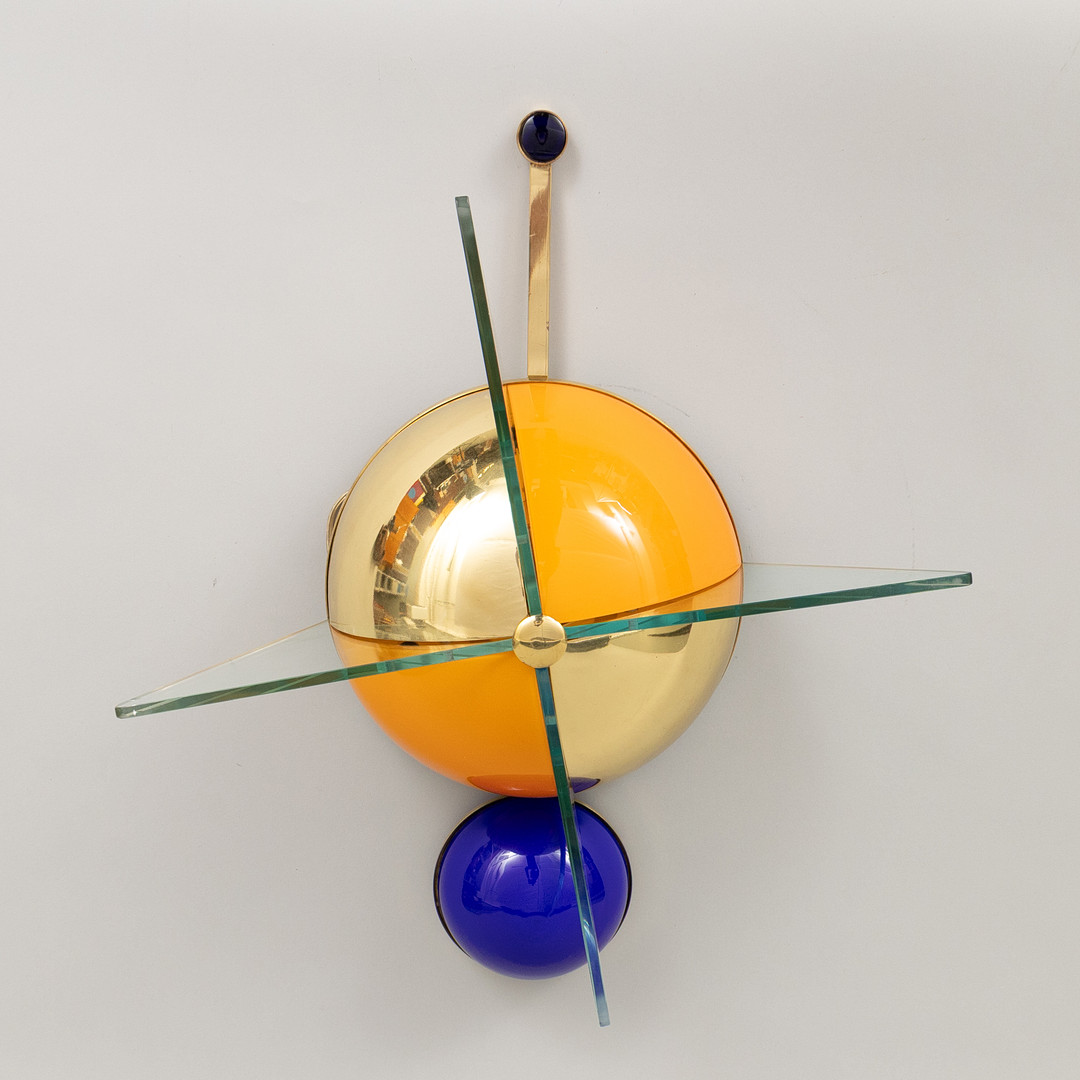 VÄGGLAMPA, "Wassily off the wall", Design by D Tihany & Joseph Mancini, Foscarini, Italien.
