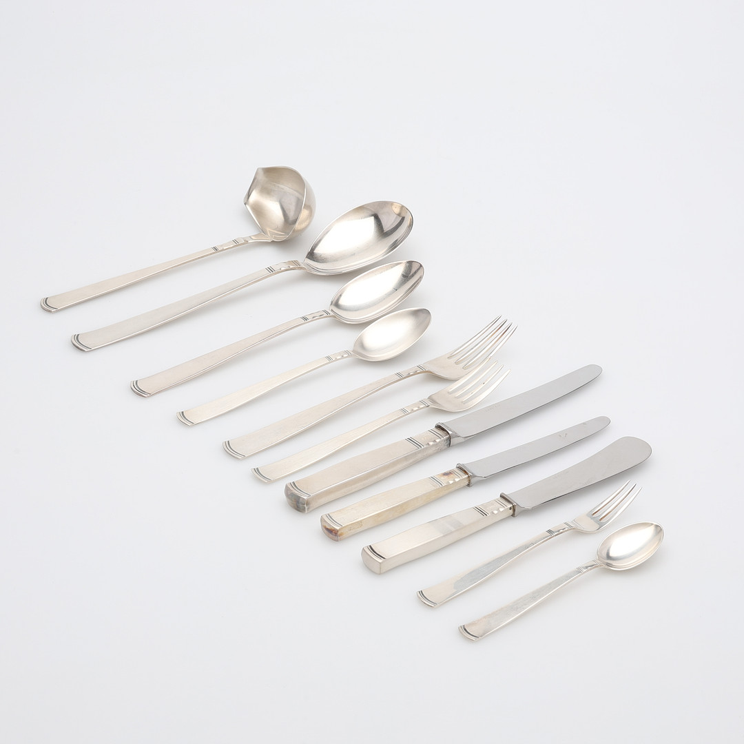 JACOB ÄNGMAN. BESTICKUPPSÄTTNING, 98 DELAR, SILVER, "ROSENHOLM", GAB, ESKILSTUNA, 1960-1988 TOTALT 3359 GRAM.