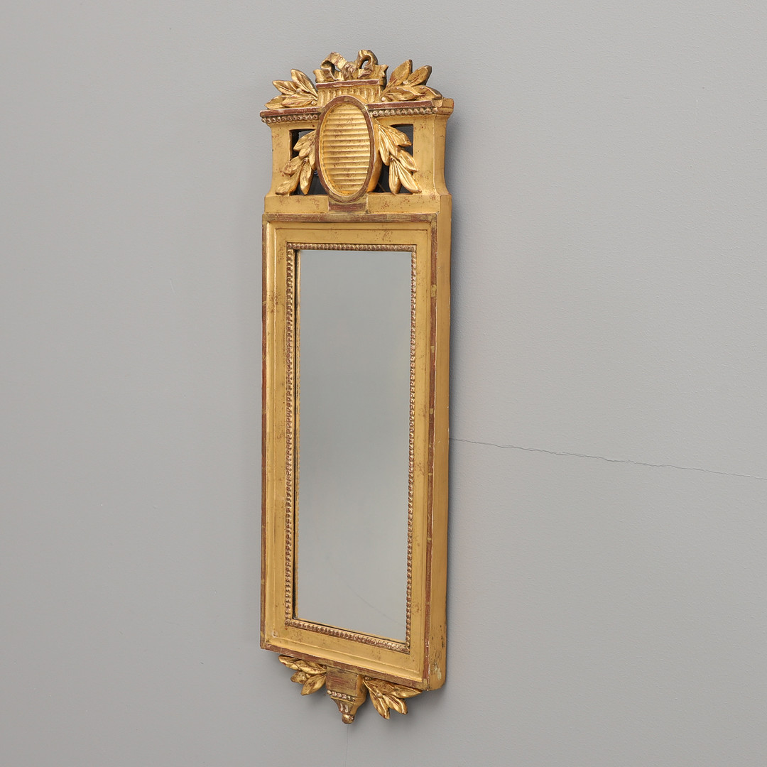 SPEGEL, sengustaviansk stil. Omkring 1900.