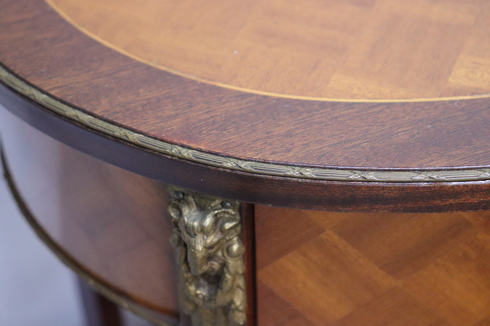 SIDOBORD, Louis XVI-stil, 1900-tal.