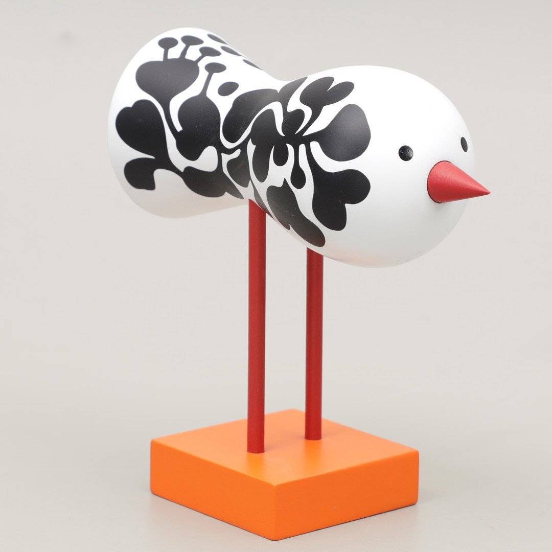 LISA LARSON. "Birds", No 3, skulptur, bemålad björk, Design House.