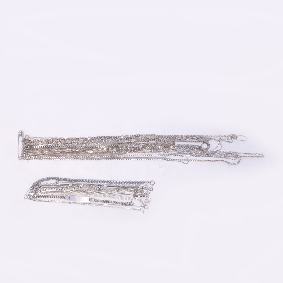 COLLIERER OCH ARMBAND, SILVER, 22 STYCKEN.