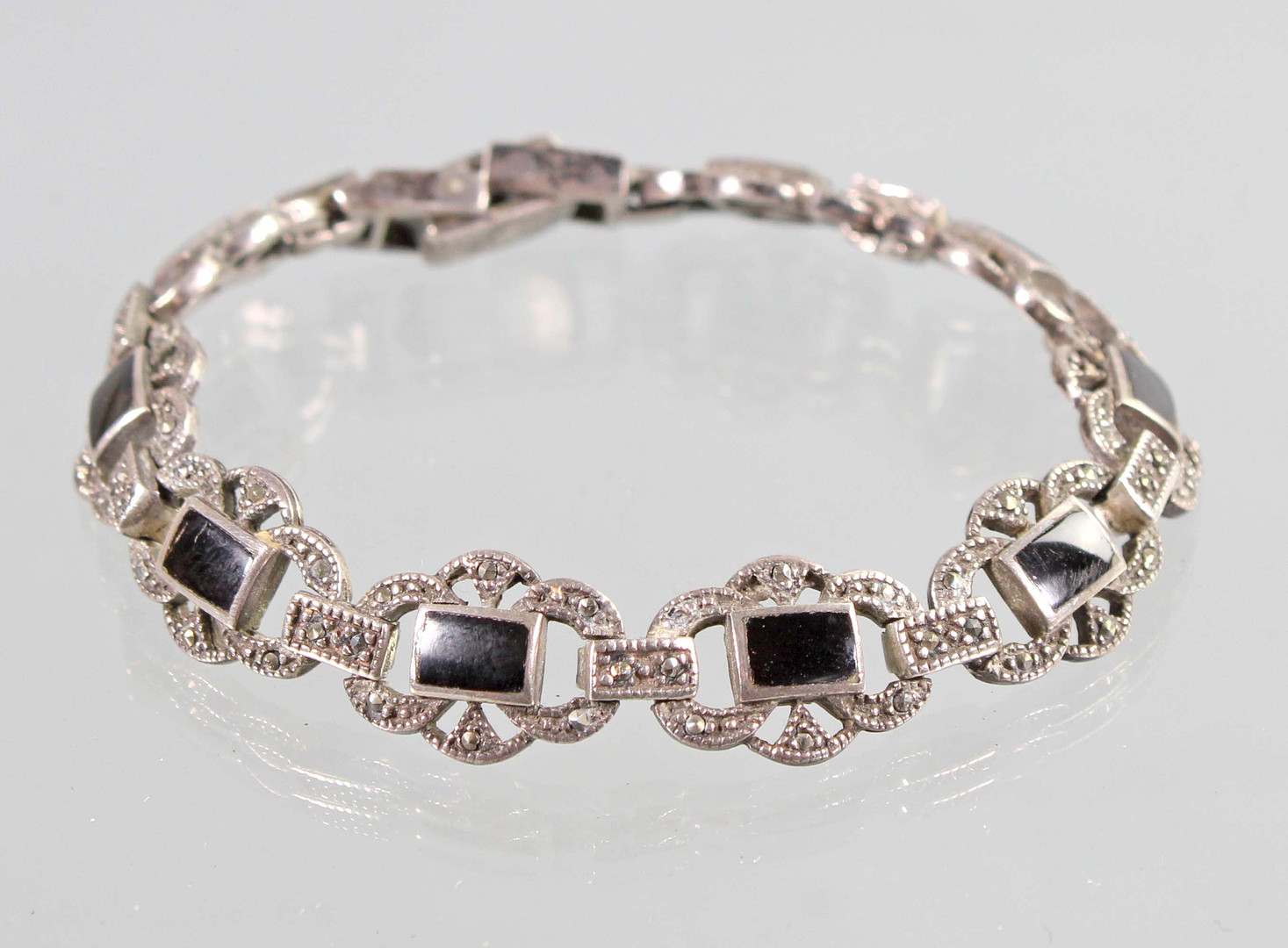 ANTIKES ONYX ARMBAND SILBER.