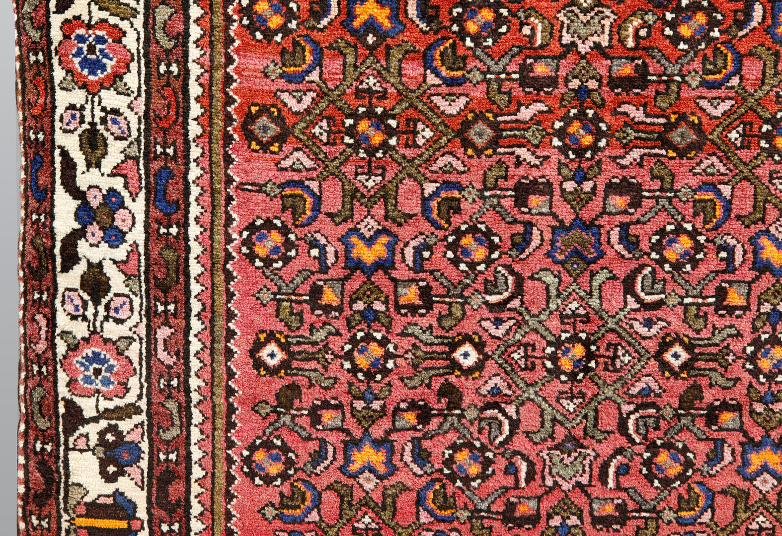 ORIENTMATTA. Hamadan gallerimodell, 310 x 115 cm.
