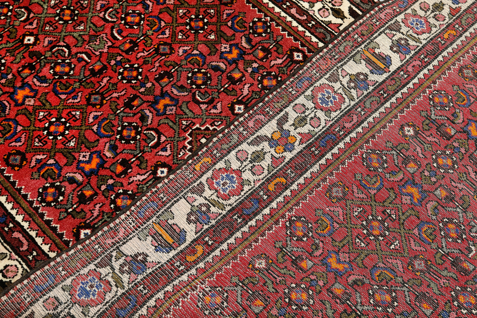 ORIENTMATTA. Hamadan gallerimodell, 310 x 115 cm.