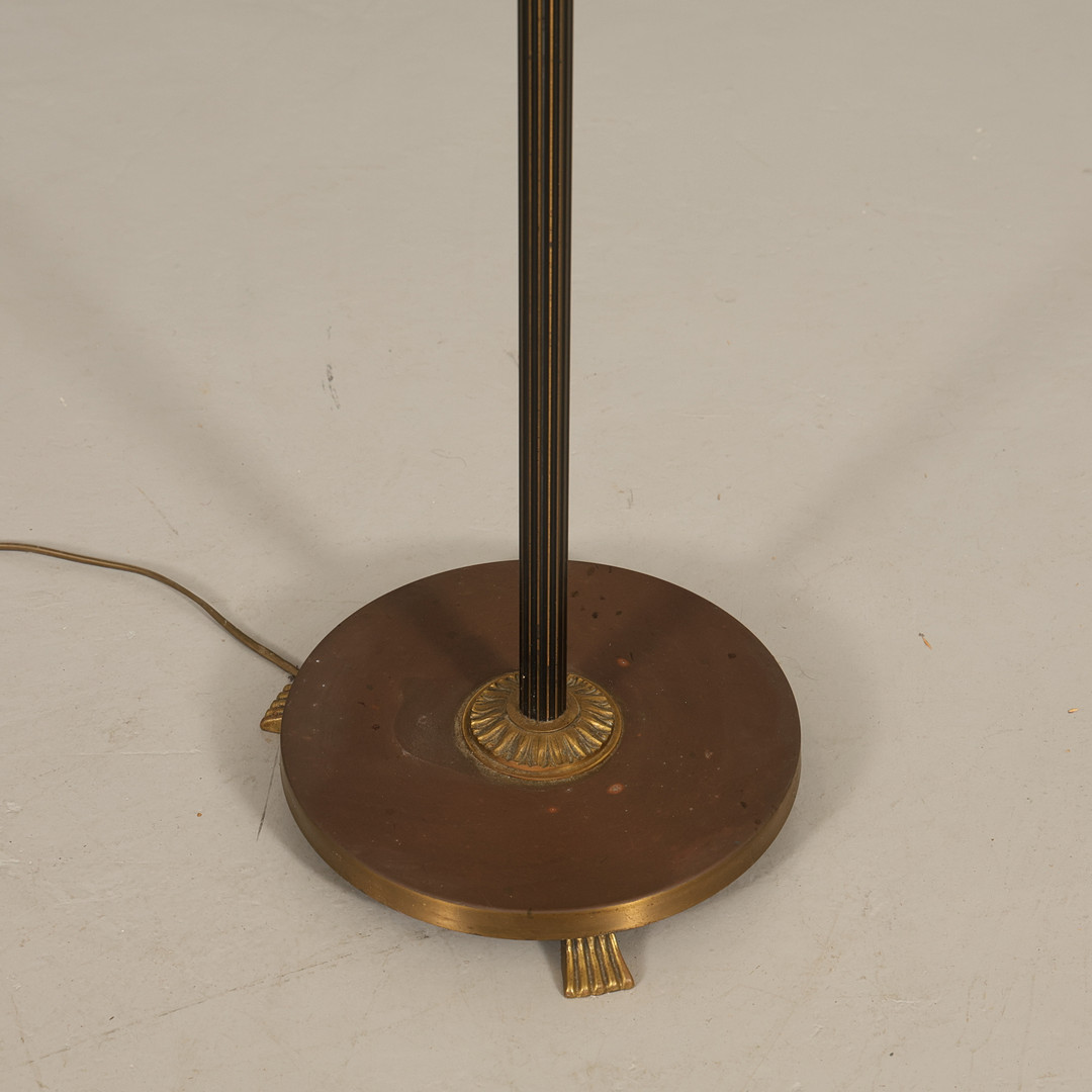 GOLVLAMPA, 1900-tal.