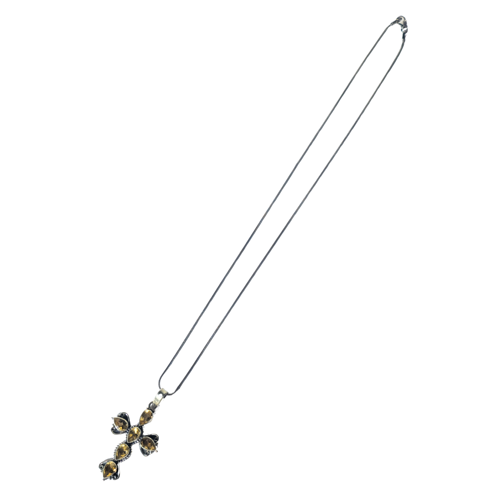 Cadena en plata y colgante en cruz con citrinos.