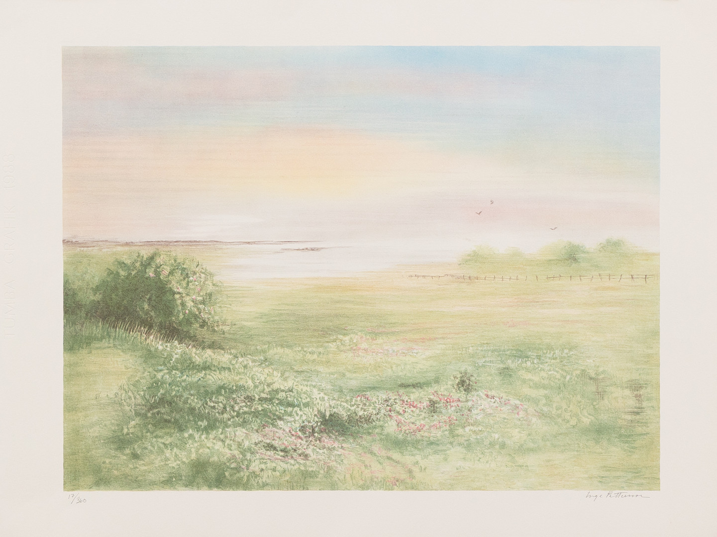 INGE PETTERSSON (FÖDD 1944). Kustlandskap i dis, litografi nr 17/360, signerad.